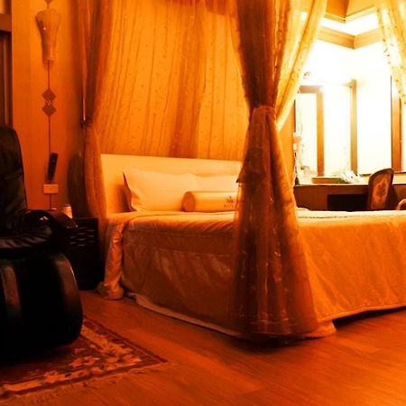 Swan Lake Motel Guishan Luaran gambar