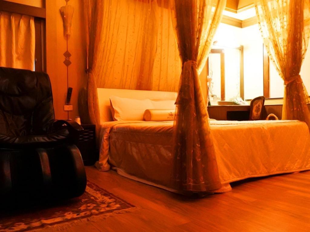 Swan Lake Motel Guishan Luaran gambar