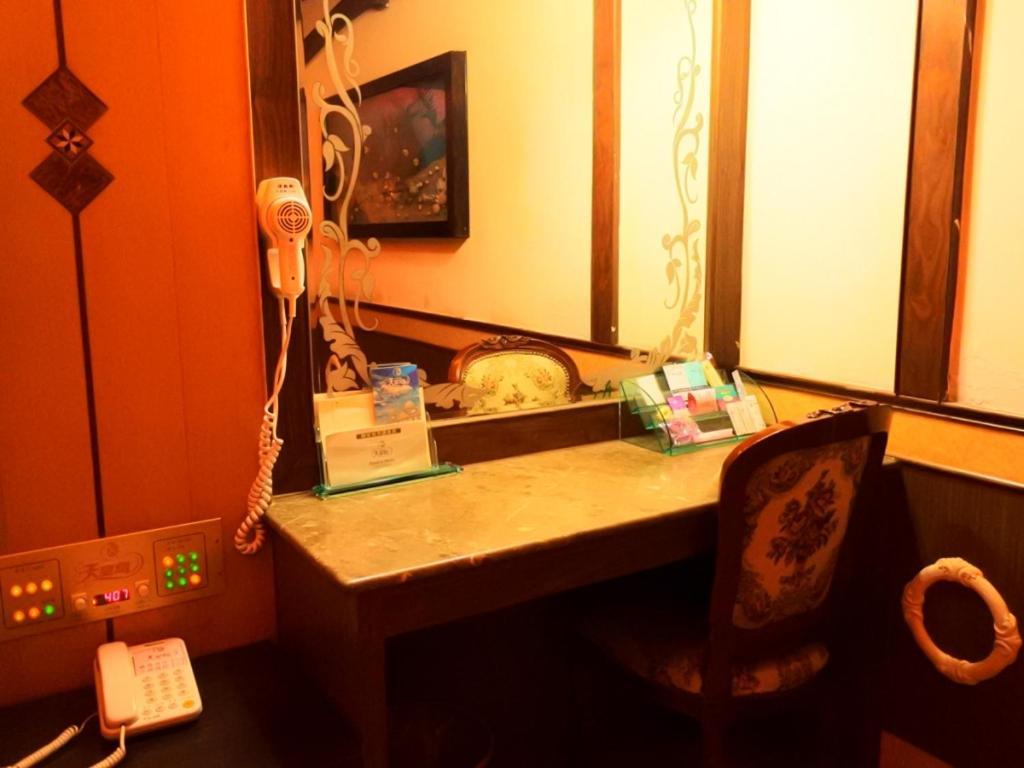 Swan Lake Motel Guishan Luaran gambar
