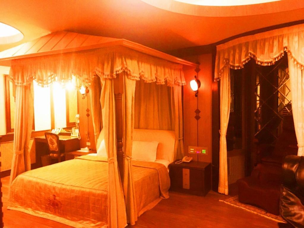 Swan Lake Motel Guishan Luaran gambar