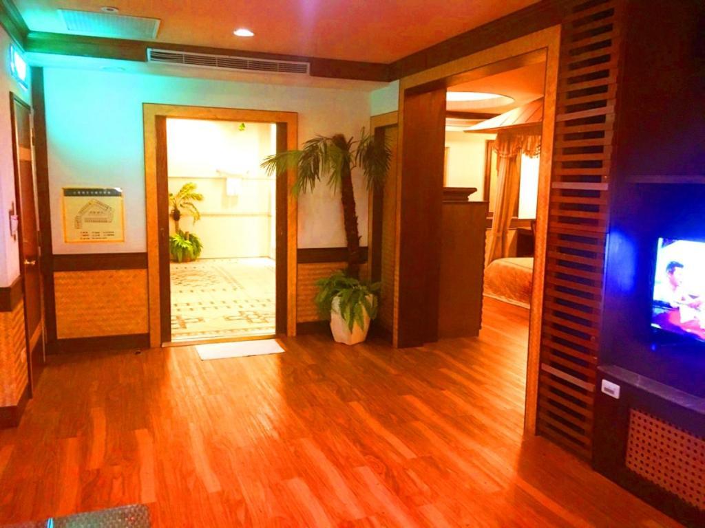 Swan Lake Motel Guishan Luaran gambar