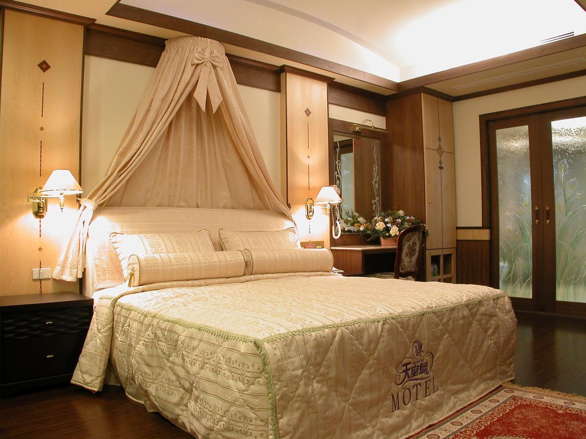 Swan Lake Motel Guishan Luaran gambar