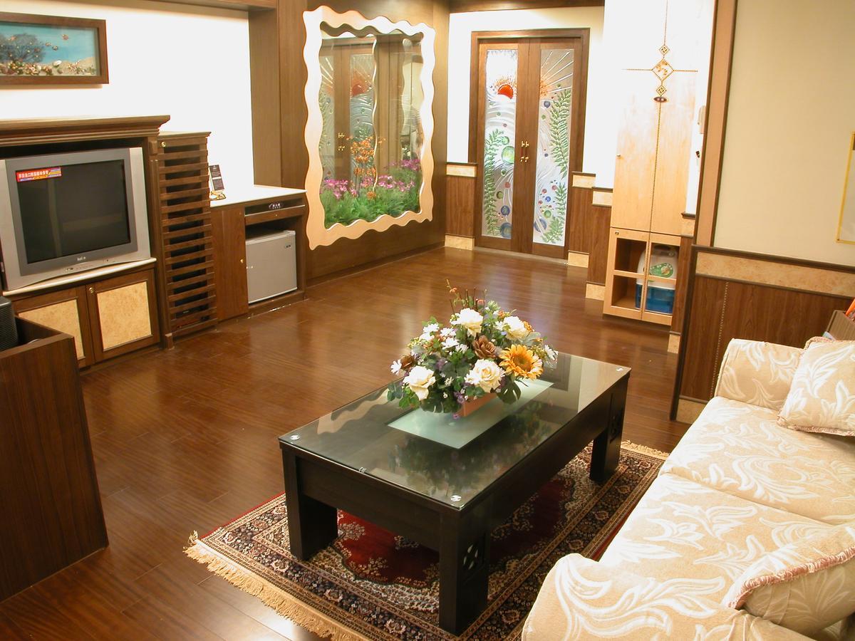 Swan Lake Motel Guishan Luaran gambar